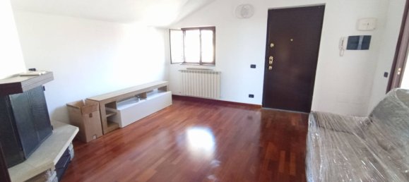 Квартира с 3 комнатами в Чинизелло Бальсамо, Италия № 287560 20