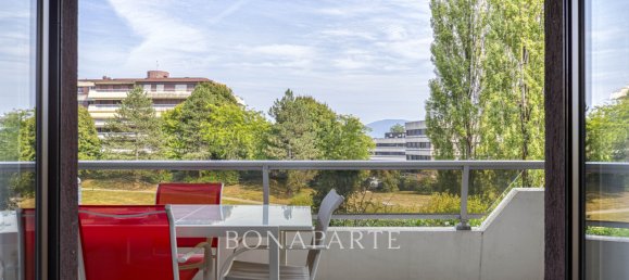 3 Schlafzimmer Wohnung in Ferney-Voltaire, France, Nr. 362102 2