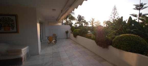 Квартира с 3 спальнями в Марбелья, Испания № 115422 4