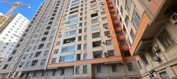 Квартира с 3 спальнями в Насиминский район, Азербайджан № 1890 37