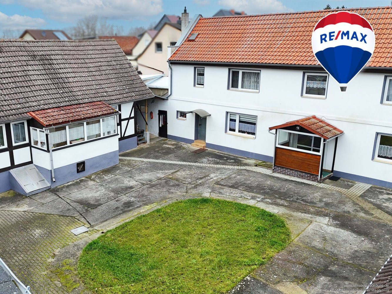 Adosado de 4 dormitorios en Borde, Germany No. 325604