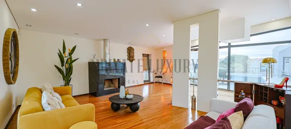 4 bedrooms House in Cascais, Portugal No. 129483 12