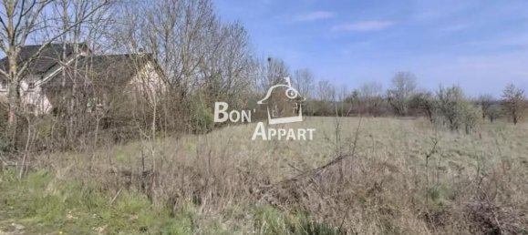 Terrain à Val de Briey, France 2650m² No. 218849 9