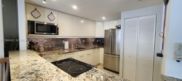 1 bedroom Commercial property for sale in Miami, Miami-Dade, Florida, USA № 614462 13