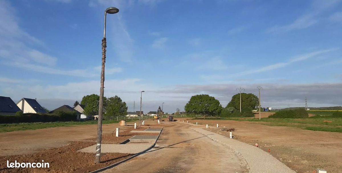  Land in Eure, France No. 356643