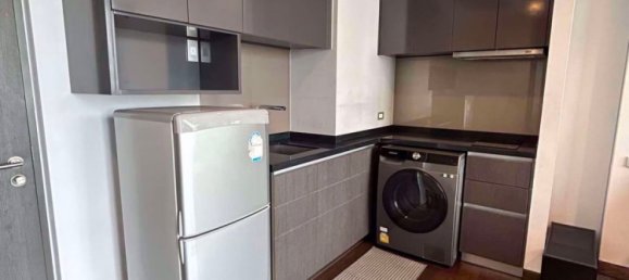 Apartamento com 1 quarto em condomínio em The Lumpini 24 Bangkok, Thailand N.º 31165 3