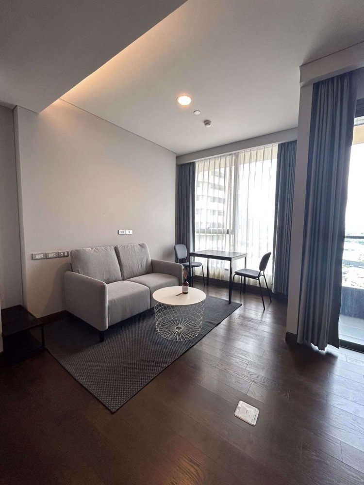 Apartamento com 1 quarto em condomínio em The Lumpini 24 Bangkok, Thailand N.º 31165