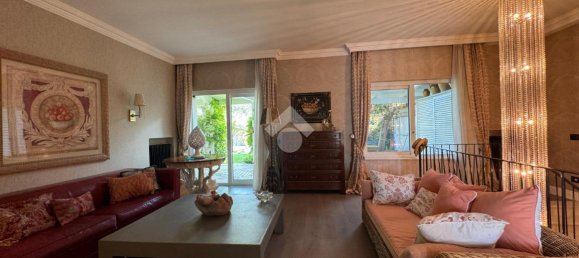 4-Zimmer Haus in Bari, Italy, Nr. 128193 2