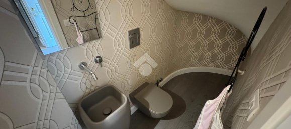 4-Zimmer Haus in Bari, Italy, Nr. 128193 27