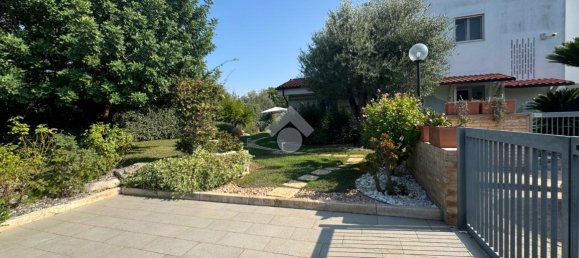 4-Zimmer Haus in Bari, Italy, Nr. 128193 41