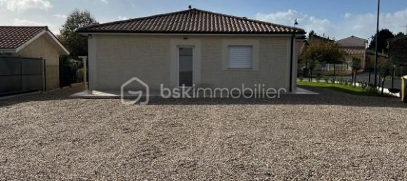 3 bedrooms House in Gironde, France No. 335470 16