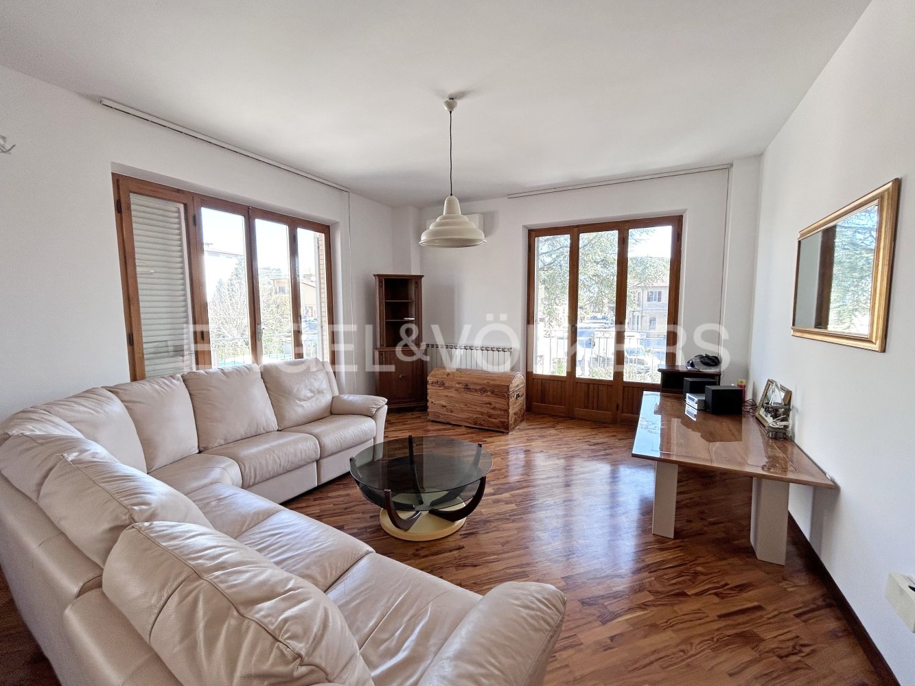 7 bedrooms House in Falerone, Italy No. 281473