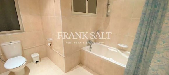 3 bedrooms Apartment in Saint Julian's, Malta No. 8770 13