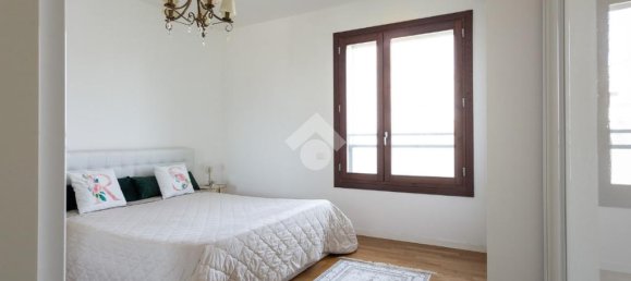 1 bedroom Apartment in Milan, Italy No. 324784 8