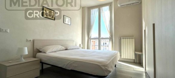 7 rooms Penthouse in Florence, Italy No. 38904 12