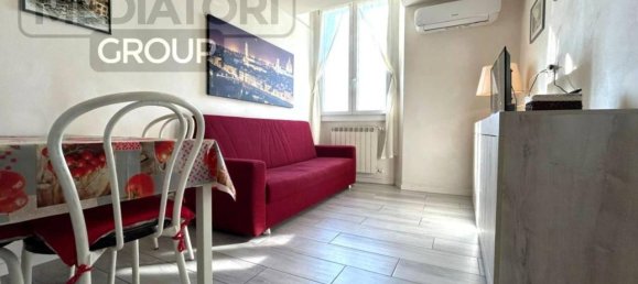 7 rooms Penthouse in Florence, Italy No. 38904 10