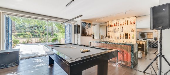 5 bedrooms Villa in Cascais, Portugal No. 96420 16