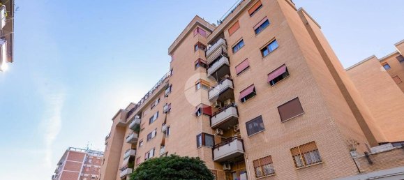 Квартира с 2 спальнями в Рим, Италия № 163083 54