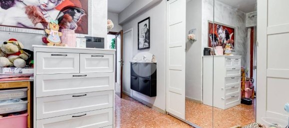 Квартира с 2 спальнями в Рим, Италия № 163083 38