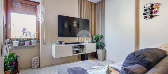 Квартира с 2 спальнями в Рим, Италия № 163083 10