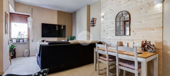 Квартира с 2 спальнями в Рим, Италия № 163083 7