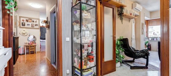 Квартира с 2 спальнями в Рим, Италия № 163083 5