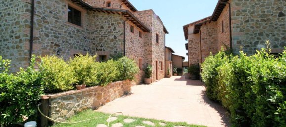 Casa de 4 habitaciónes en Scansano, Italy No. 134105 4