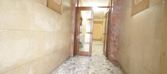 2-salle Appartement à Rome, Italy No. 6039 73