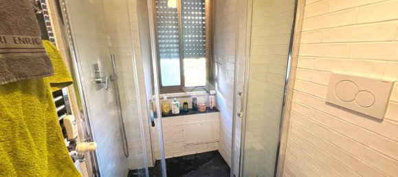 2-salle Appartement à Rome, Italy No. 6039 65