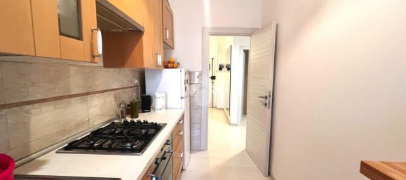 2-salle Appartement à Rome, Italy No. 6039 38