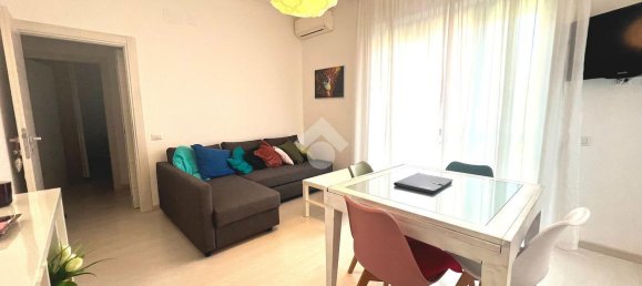 2-salle Appartement à Rome, Italy No. 6039 5