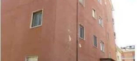 1 bedroom Apartment in Novara, Italy No. 296310 3