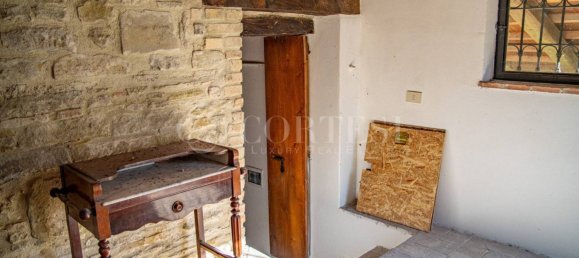 6 Schlafzimmer Villa in Montone, Italy, Nr. 267198 43
