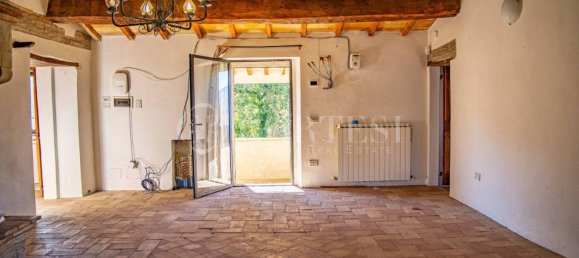 6 Schlafzimmer Villa in Montone, Italy, Nr. 267198 18