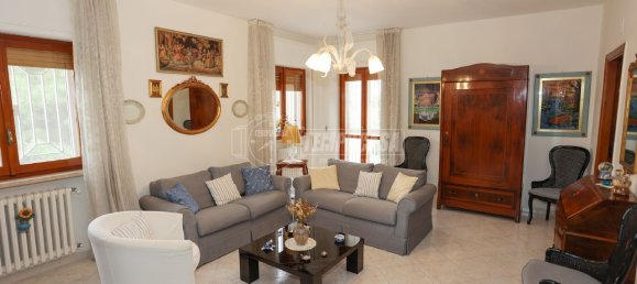 1 chambre Appartement à Bari, Italy No. 104148 3