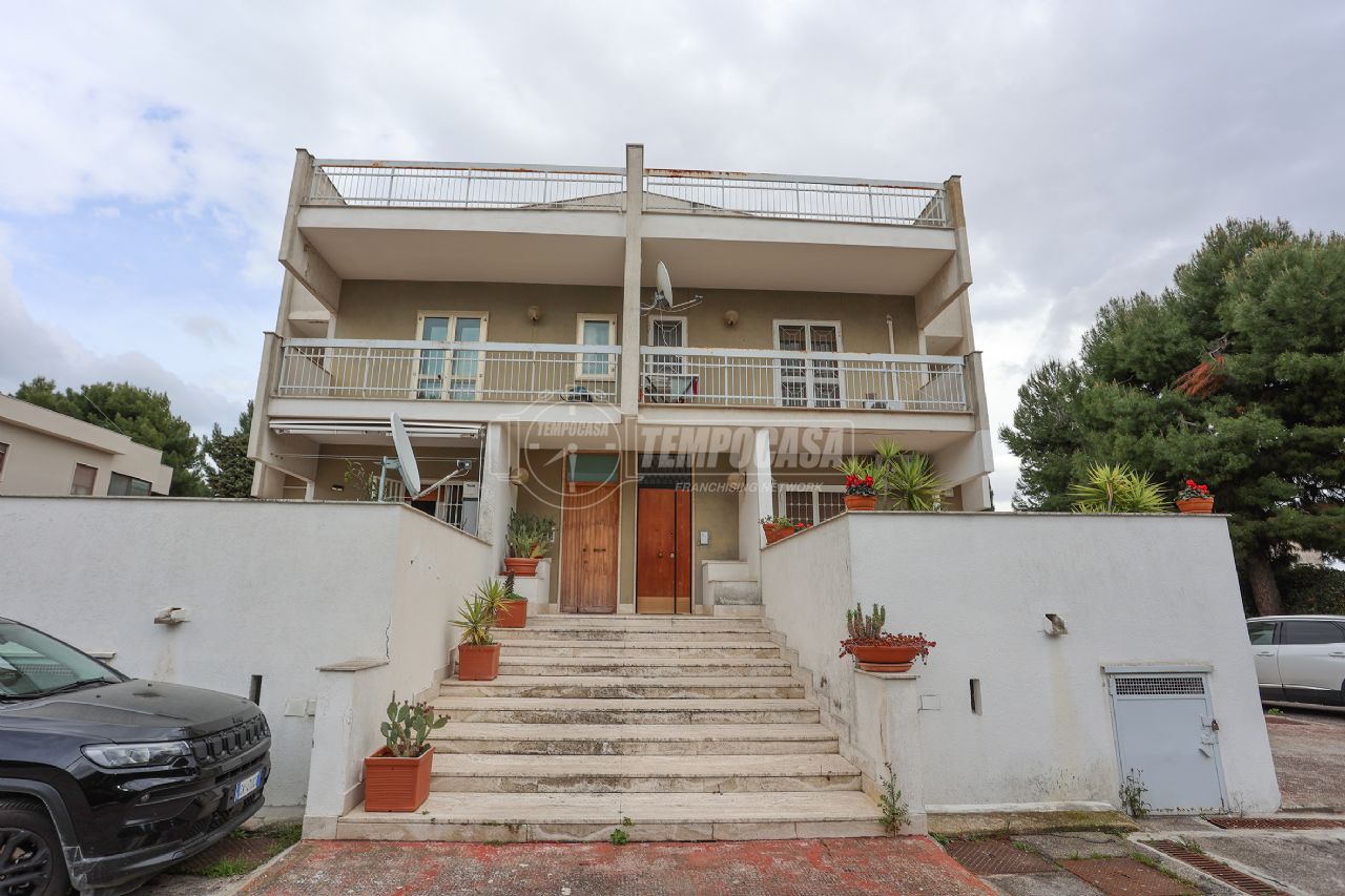 1 chambre Appartement à Bari, Italy No. 104148