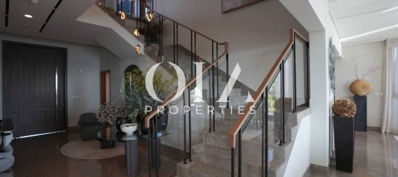 4 bedrooms Villa in Abu Dhabi, UAE No. 18522 7