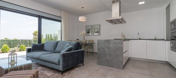 Bungalow de 2 dormitorios en Los Balcones, Spain No. 9200 24