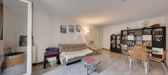 Apartamento de 3 dormitorios en Noisy-le-Grand, France No. 324938 2