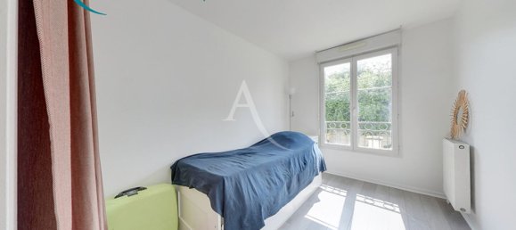 Apartamento de 3 dormitorios en Noisy-le-Grand, France No. 324938 8