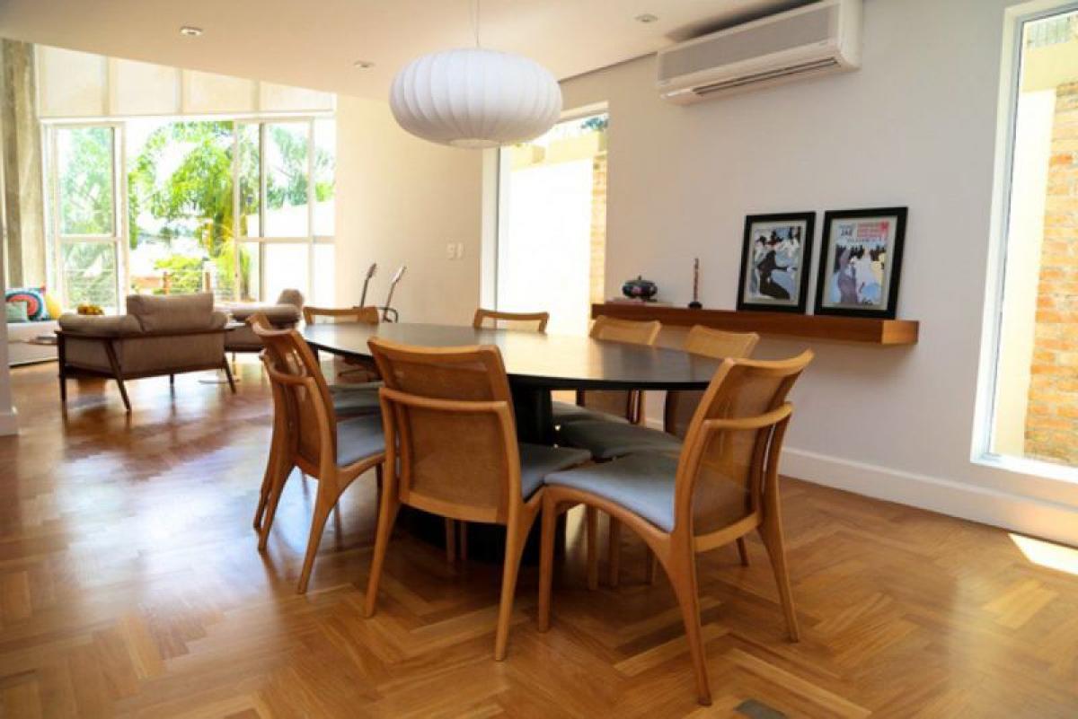 Дом с 4 спальнями в Сан-Паулу, Бразилия № 472365