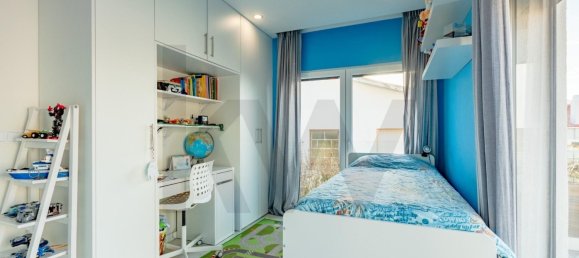 4 Schlafzimmer Villa in Cascais, Portugal, Nr. 103671 30