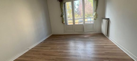 Apartamento T2 em L'Isle-Adam, France N.º 361385 7