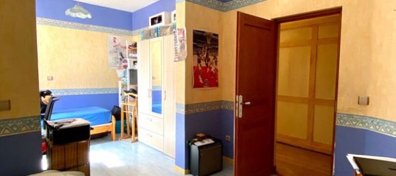 Дом с 5 спальнями в Дуэ, Франция № 86930 7