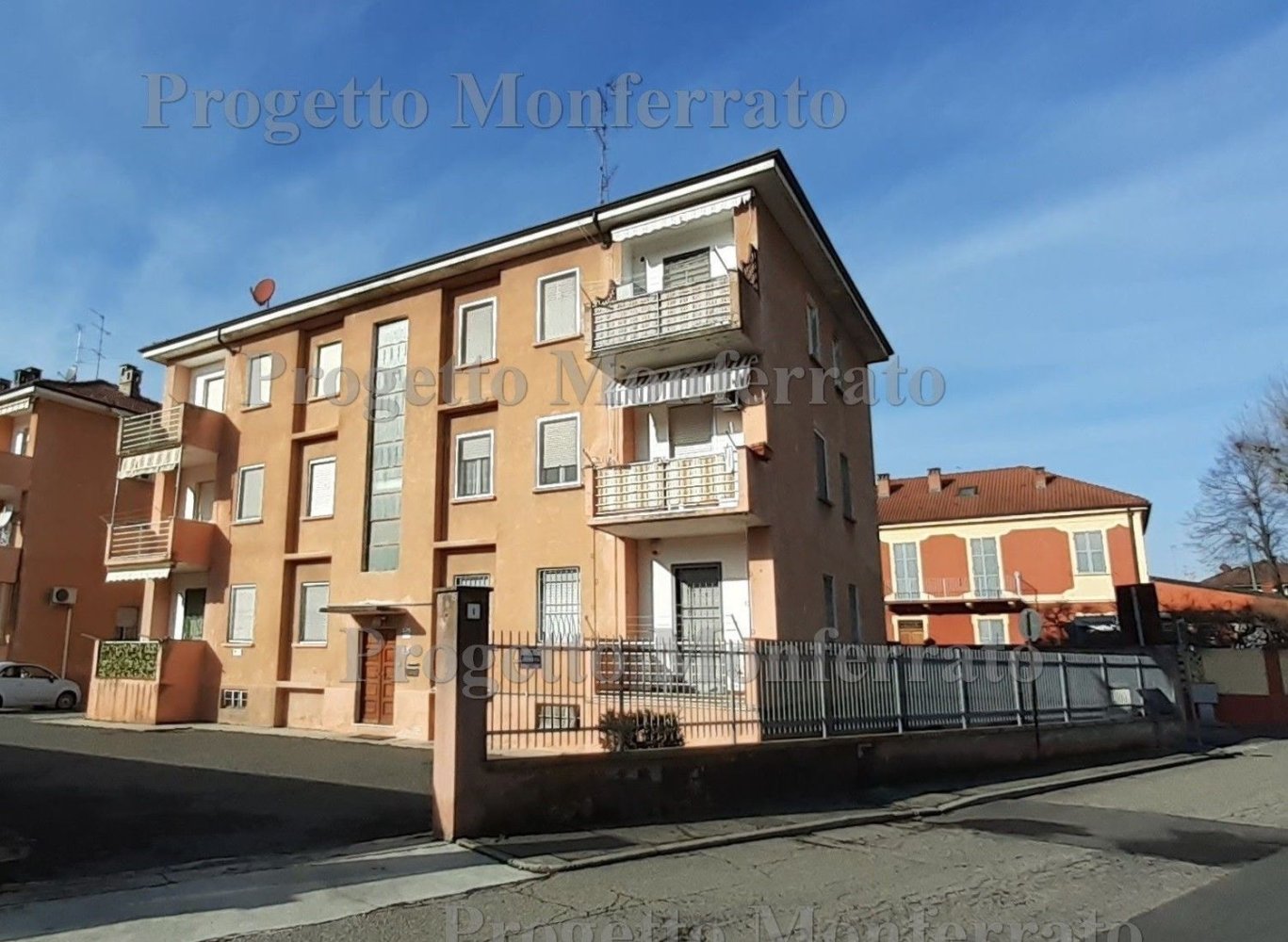 Apartamento T3 em Casale Monferrato, Italy N.º 355517