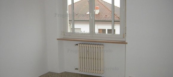 Apartamento T3 em Casale Monferrato, Italy N.º 355517 9