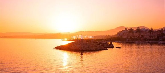 Пентхаус с 4 спальнями в Эстепона, Испания № 136971 32