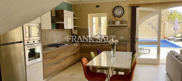 5 chambres Ferme à Xewkija, Malta No. 6111 7