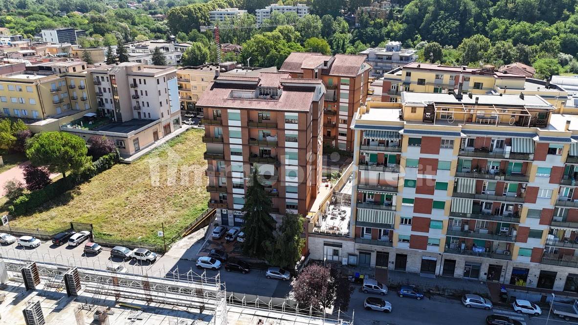 Ático de 2 dormitorios en Frosinone, Italy No. 310472