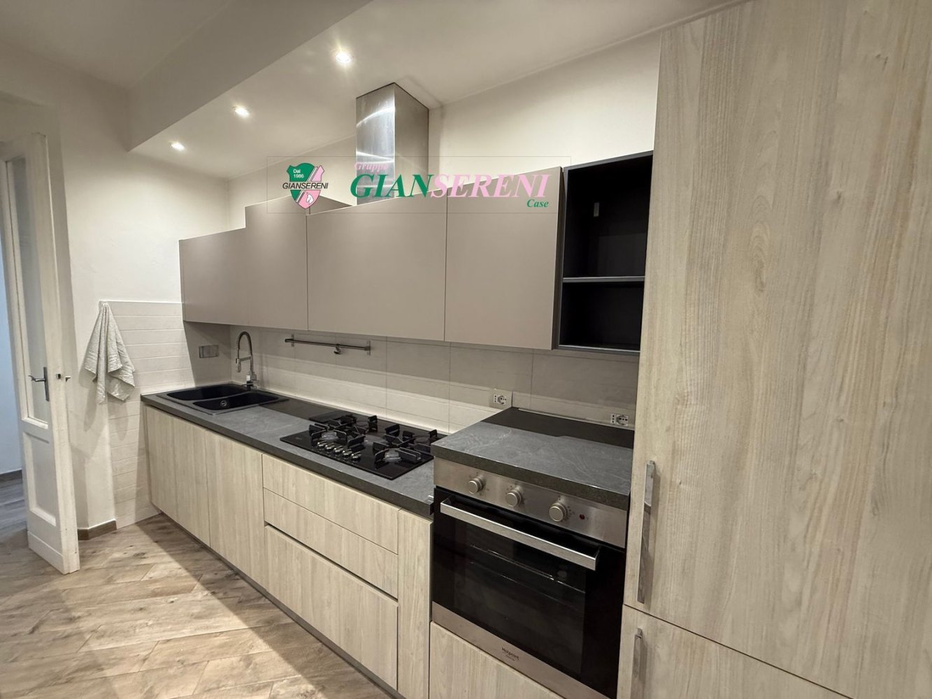 Apartamento de 4 divisões em Campiglia Marittima, Italy N.º 296020